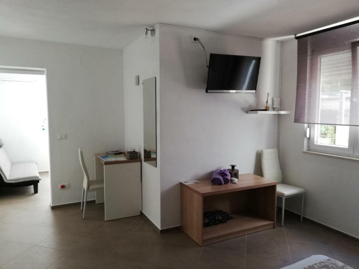 Apartment Rotiroti